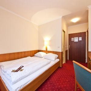 Economy Kamer met een King Size Bed